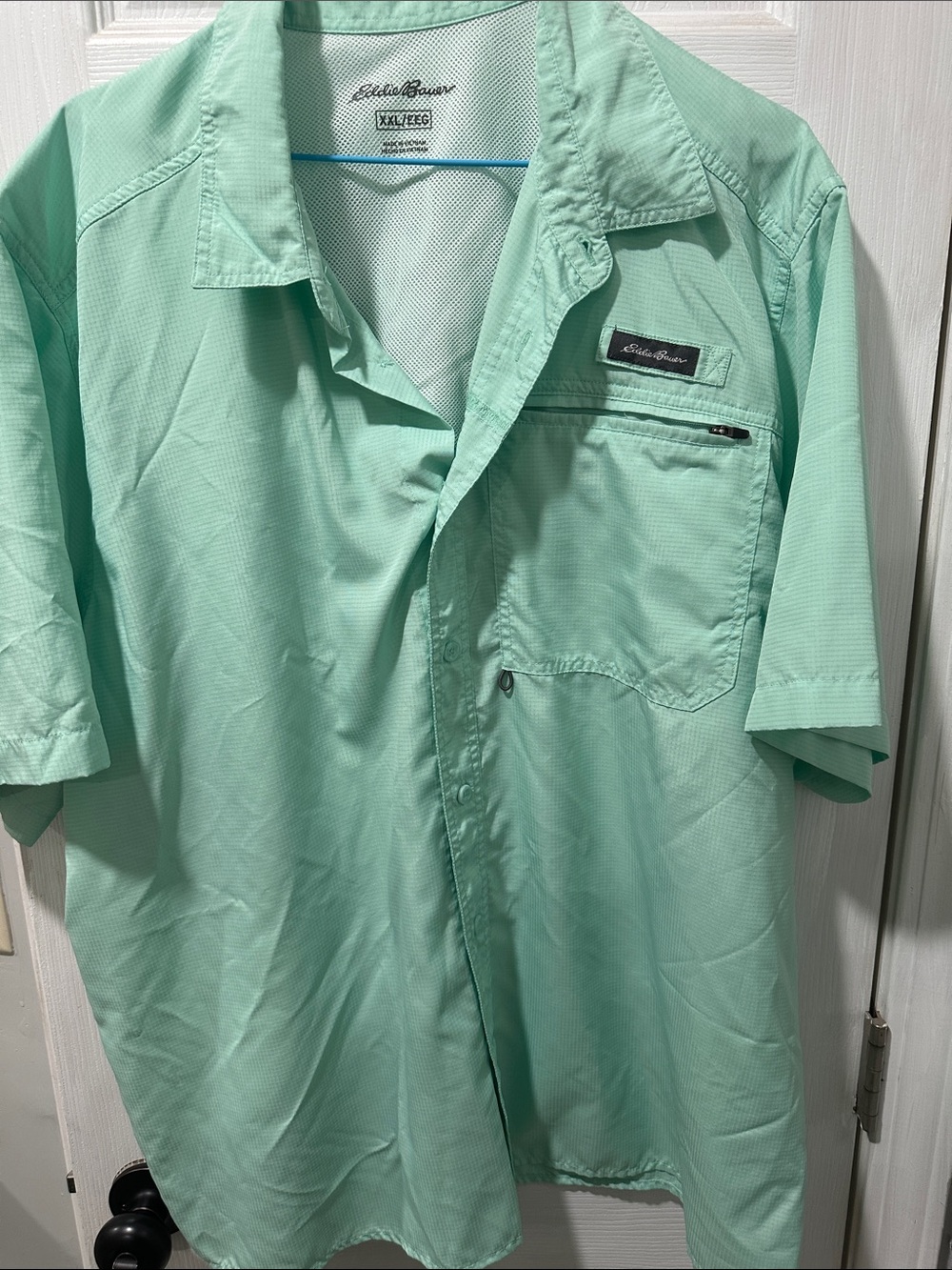 Eddie Bauer Men’s Short-Sleeve Mint Button-Up Shirt
